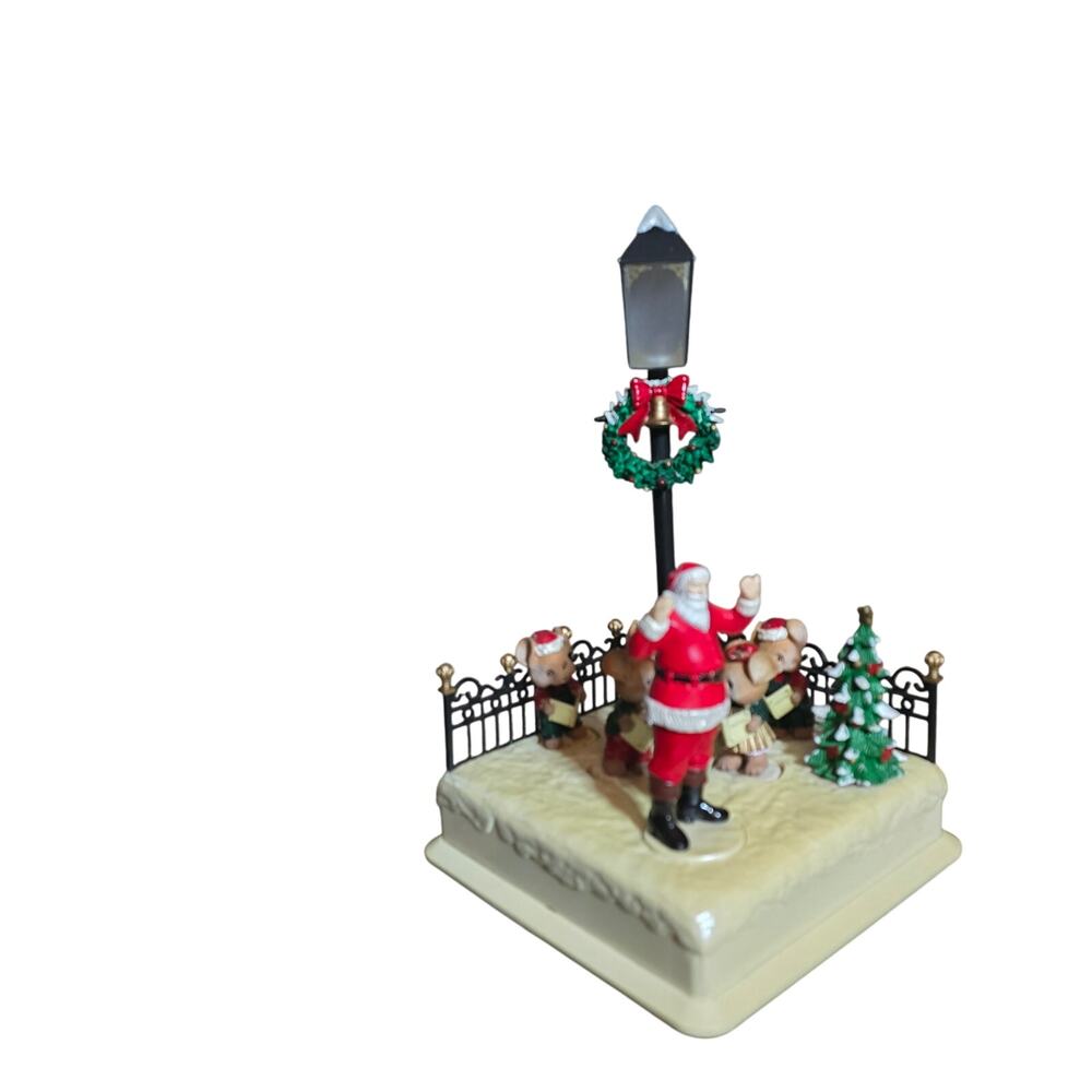 Vintage Maisto Kris Kringle's Chorus, Animated, Illuminated, Christmas Decor